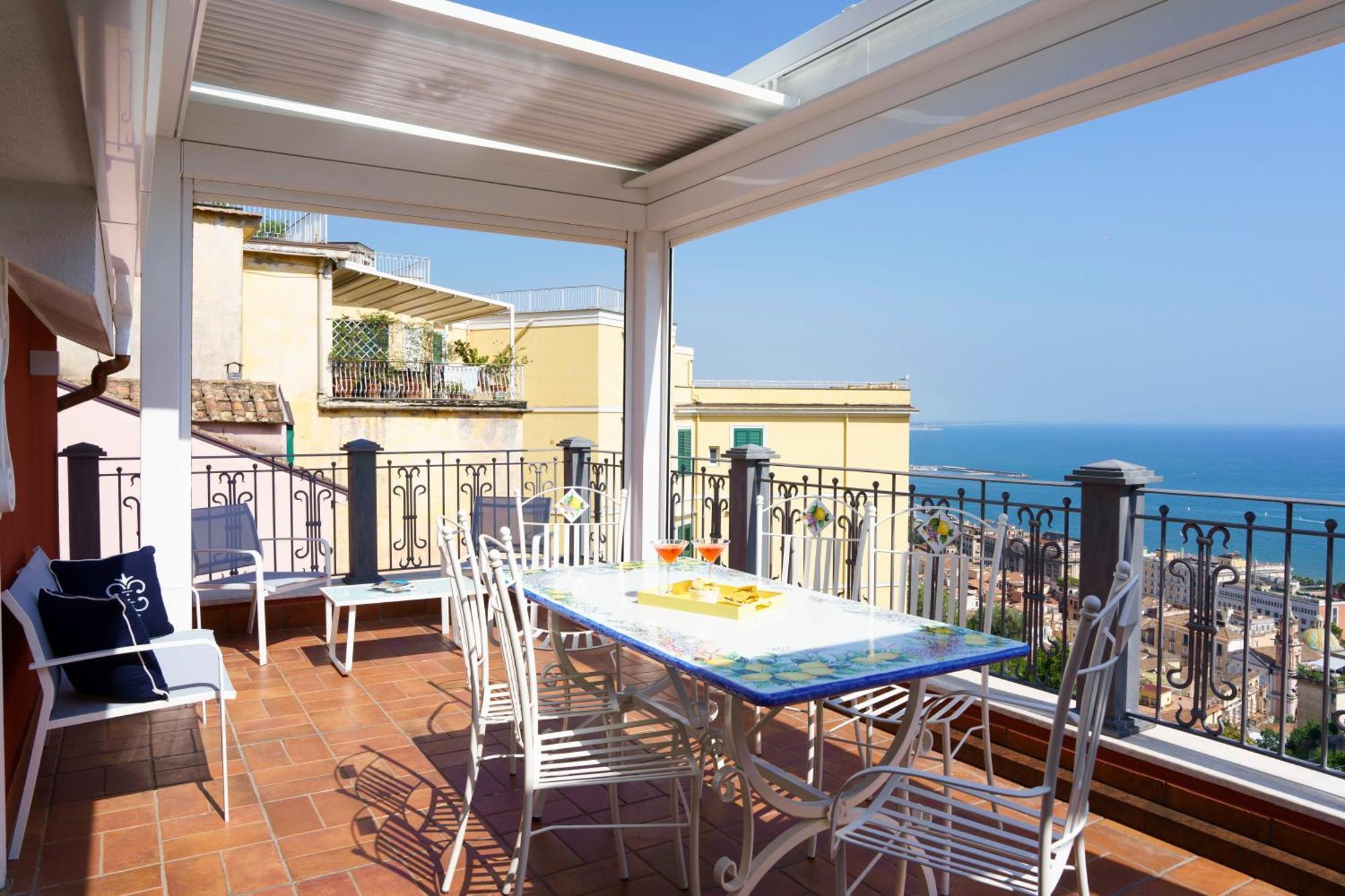 Suite Aphrodite - Exclusive Flat Salerno Exterior photo